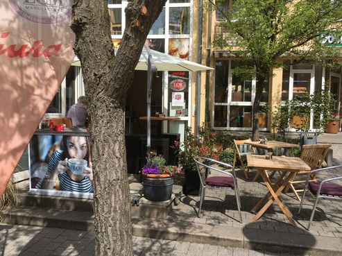  Kaffee & Service Nußloch
